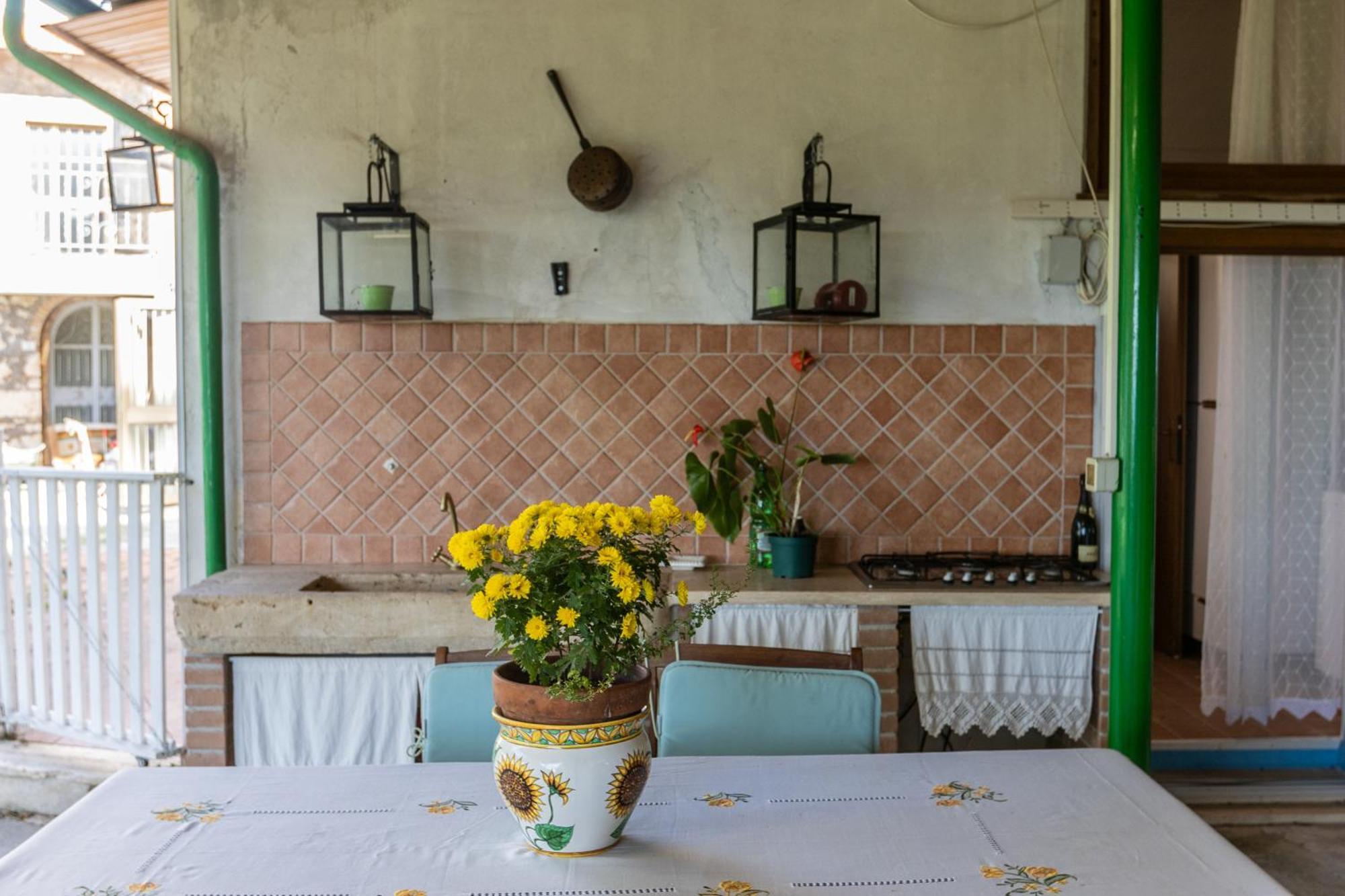 Casa Vacanze Guardea ภายนอก รูปภาพ